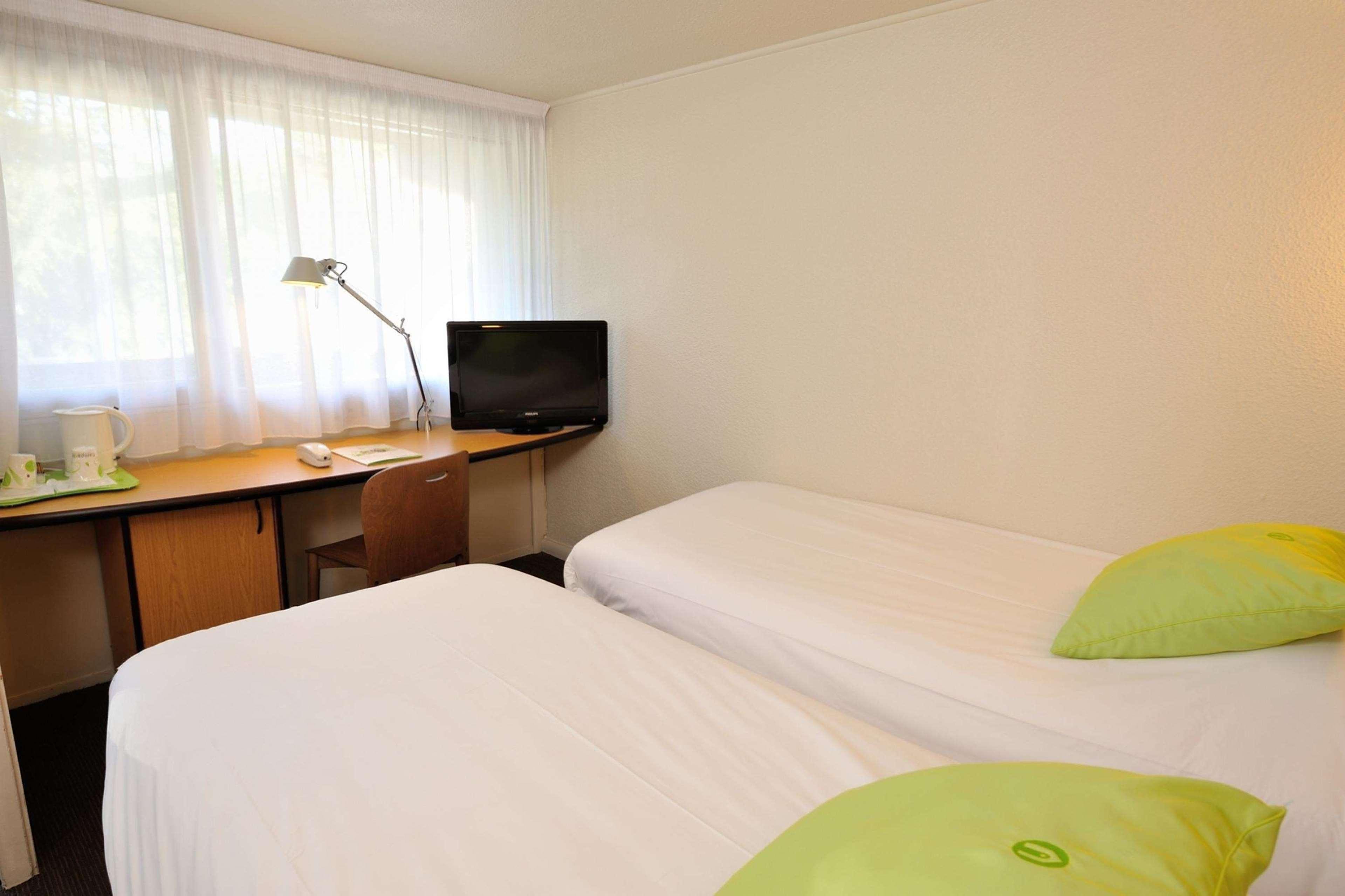 กัมปานีเล ลียง นอร์ ดาร์ดิยี Hotel ดาร์ดิญญี ภายนอก รูปภาพ